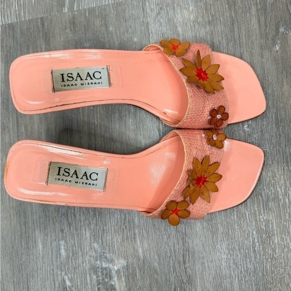 Isaac Mizrahi Floral Appliqué Spring Wicker Weave Pink Peach Sandals Size 6 - Picture 9 of 15